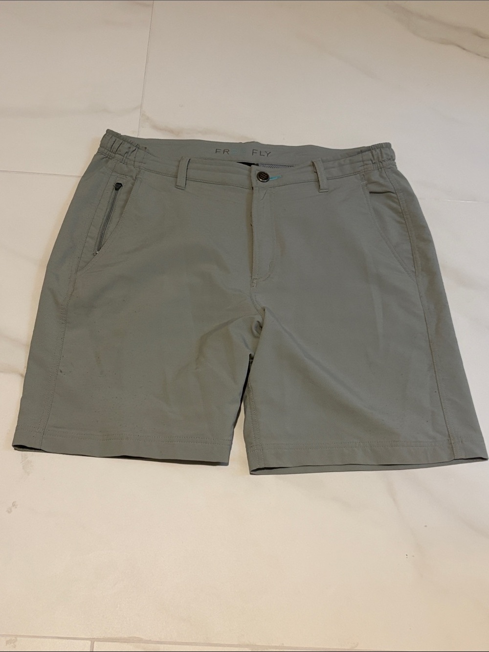 Free Fly Apparel Men's olive green Hybrid Shorts size Medium